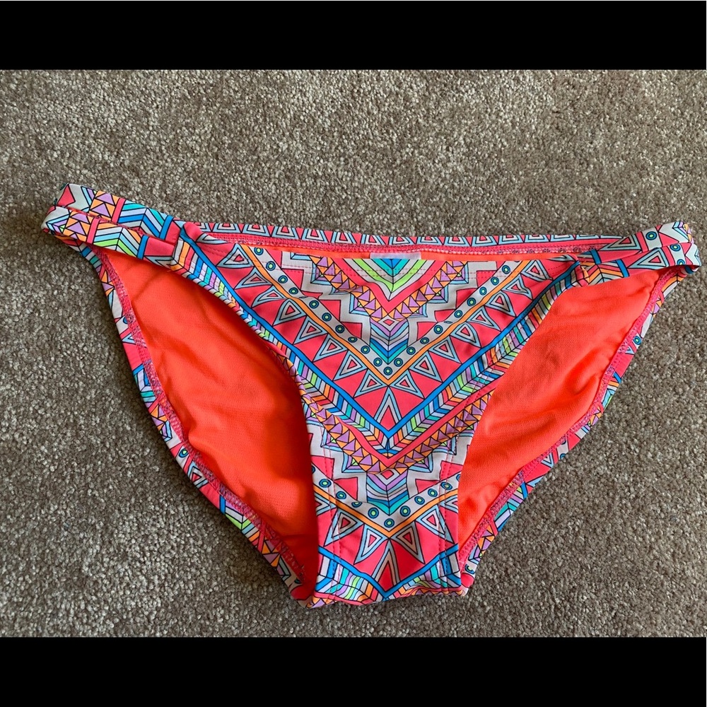 Xhilaration tribal print bikini bottom